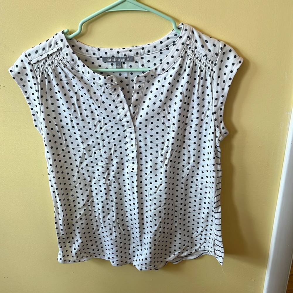 Short sleeved shirt - stitch fix